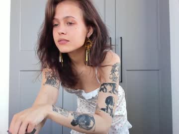 Nude cam girl adriana_hill image #2095185