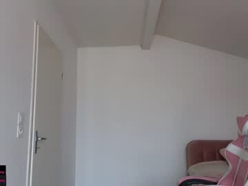 Nude cam girl deniseone image #4424439
