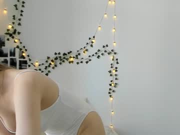 Nude cam girl suchasophie image #4079280