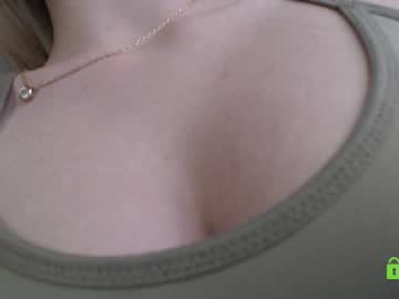 Nude cam girl adrykilly image #1700616
