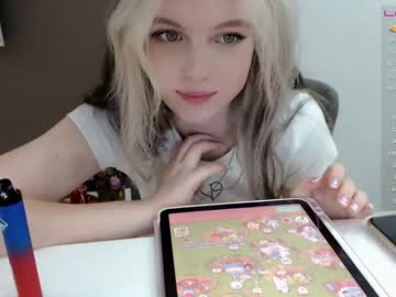 Nude cam girl small_blondee image #2277841