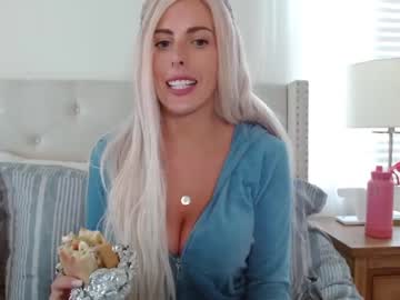 Nude cam girl catberg image #1997079