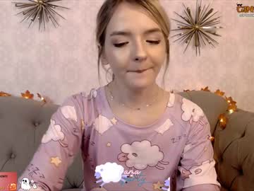 Nude cam girl ginger_pie image #2969598
