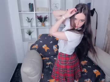 Nude cam girl kristi_zenn image #5963093