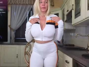 Nude cam girl tunderose image #6316654