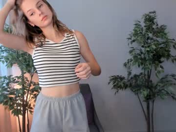 Nude cam girl kellanflowers image #5283739