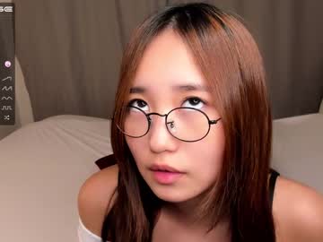 Nude cam girl haroonniks image #2010892