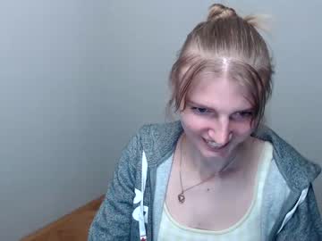 bebe_s nude girls camming