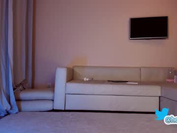 Nude cam girl hollyextra image #3116790