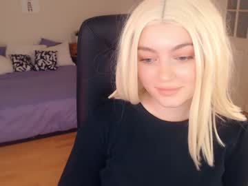 Nude cam girl jenny_newee image #257895