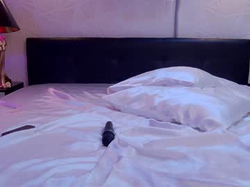 Nude cam girl immature_babyy image #1384365