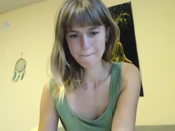 Nude cam girl _minnie_boo_ image #2748097