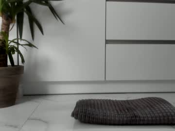 Nude cam girl meryfoxxx image #2404118