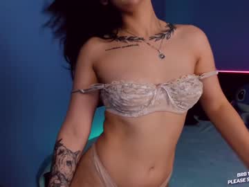 Nude cam girl evelinameow image #3438865