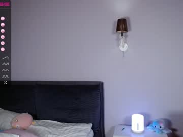 Nude cam girl lina_tyan image #2960170