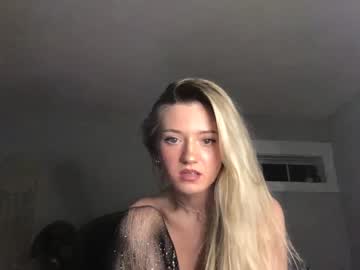 Nude cam girl nicholexoxo23 image #3971549