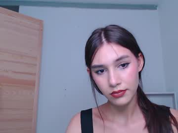 Nude cam girl li1lee_cherry image #2427284