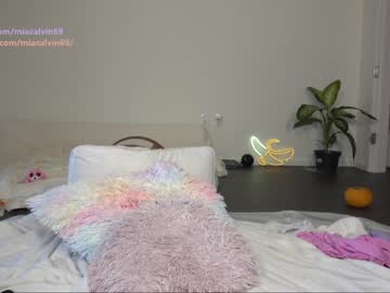 Nude cam girl miacalvin69 image #325961