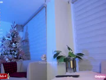 Nude cam girl gigi_ulala image #3366228