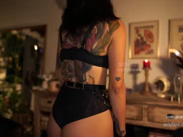 Nude cam girl effyloweell image #1661149