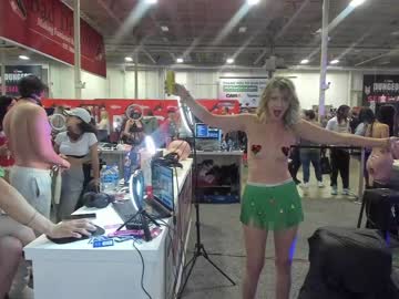 Nude cam girl avapheonix image #3219368