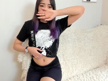 Nude cam girl aina_kun image #1317808