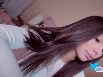 Nude cam girl hollyextra image #2922208