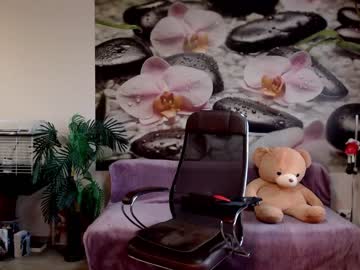 Nude cam girl jennycutey image #1885675