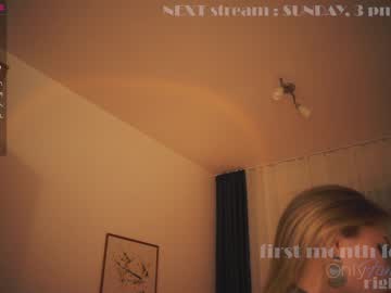 Nude cam girl purelovecult image #691169