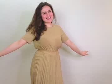 julianaheaps nude girls camming