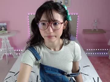 Nude cam girl little_effy18 image #992119