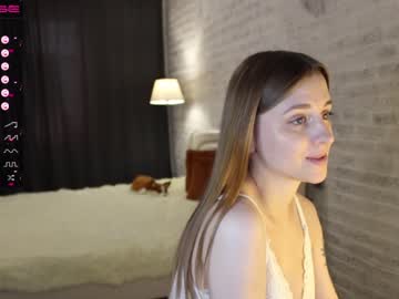 Nude cam girl sophie_burn image #3924811