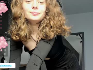 Nude cam girl mxxnsxsul image #2741808