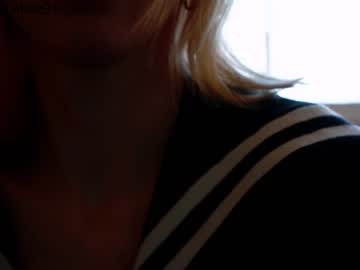 Nude cam girl ellaa91 image #5847309