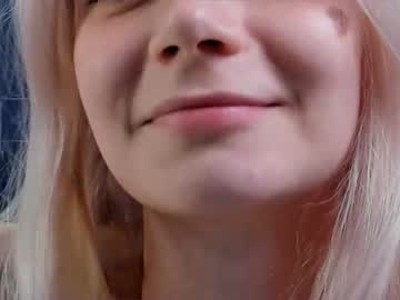Nude cam girl cassie130505 image #6673731