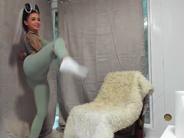 Nude cam girl diamond_jo image #193353