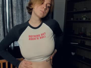 Nude cam girl kristi_moss image #5620446