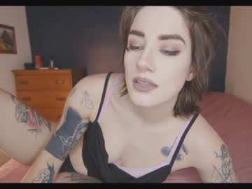 Nude cam girl aynmarie image #3828262