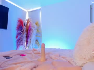 Nude cam girl gigi_ulala image #3652878
