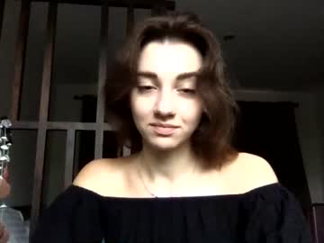 Nude cam girl karolina_mamamia image #2171848