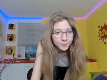 Nude cam girl avis_ryan image #1081914