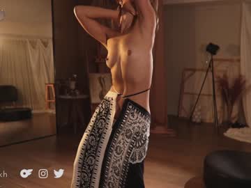 Nude cam girl tifalock_ image #3640414