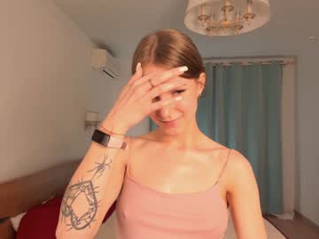 Nude cam girl gilliancornwall image #6577309