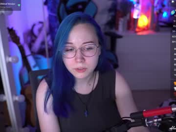 Nude cam girl blue_mooncat image #5036420