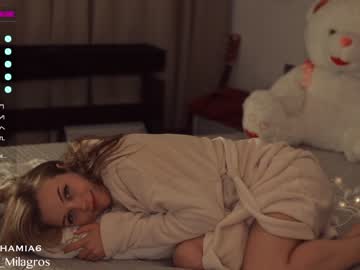 Nude cam girl mia_milagros image #4971614