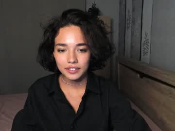 Nude cam girl ella_flare image #2470654