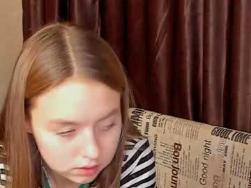 Nude cam girl charlenemine image #3247337