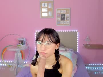 Nude cam girl little_effy18 image #2588529