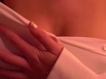 Nude cam girl mystikei image #4865330