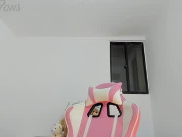 Nude cam girl kim_velez image #2092632